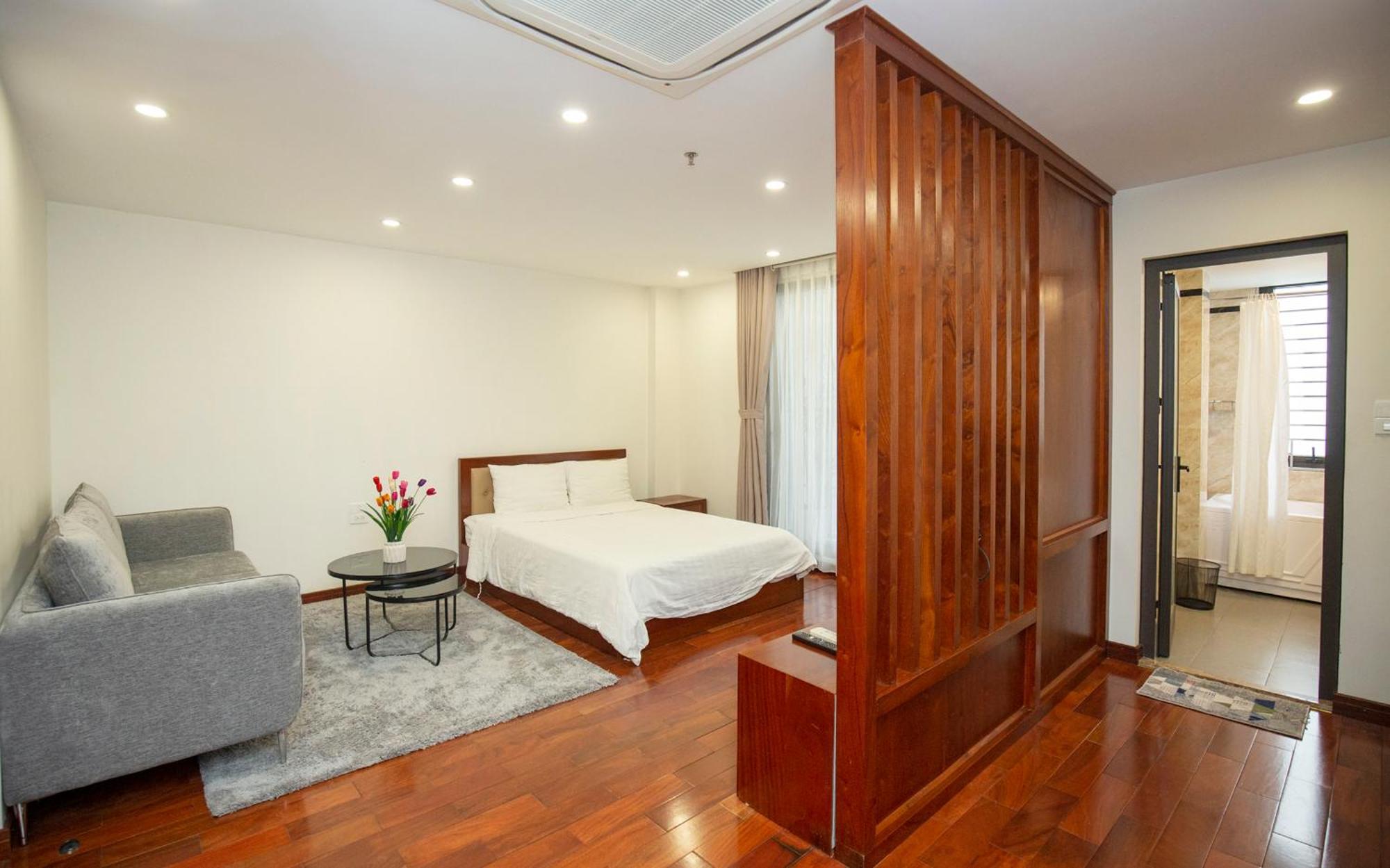 Sumitomo 10 Apartment- No 66 Lane 12 Dao Tan Street * Hanoi