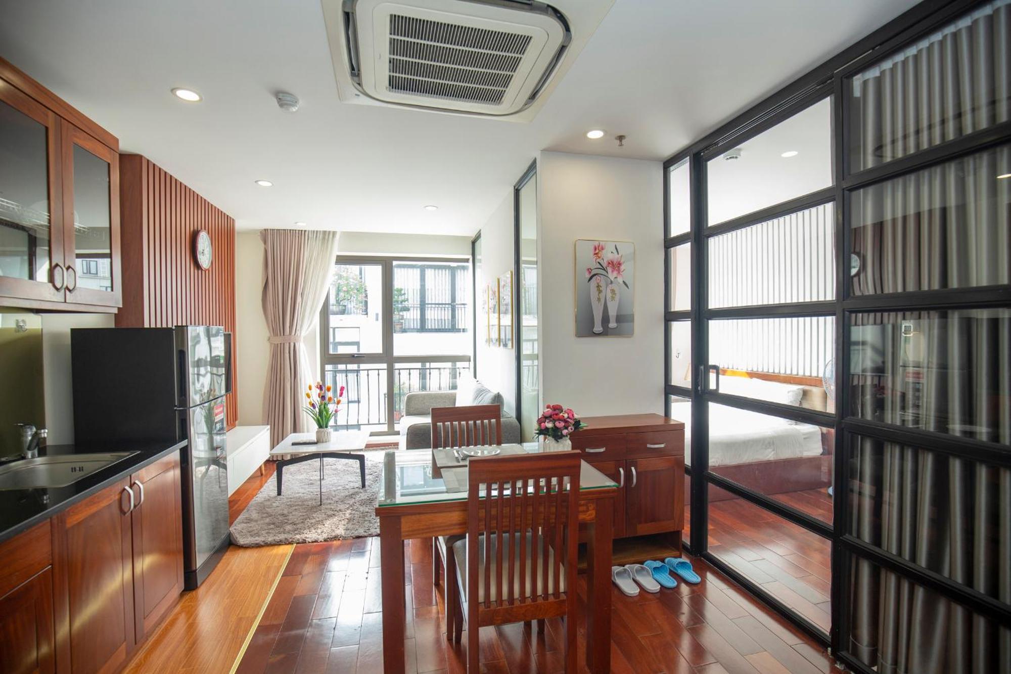 Apartment Sumitomo 10 Apartment- No 66 Lane 12 Dao Tan Street *
