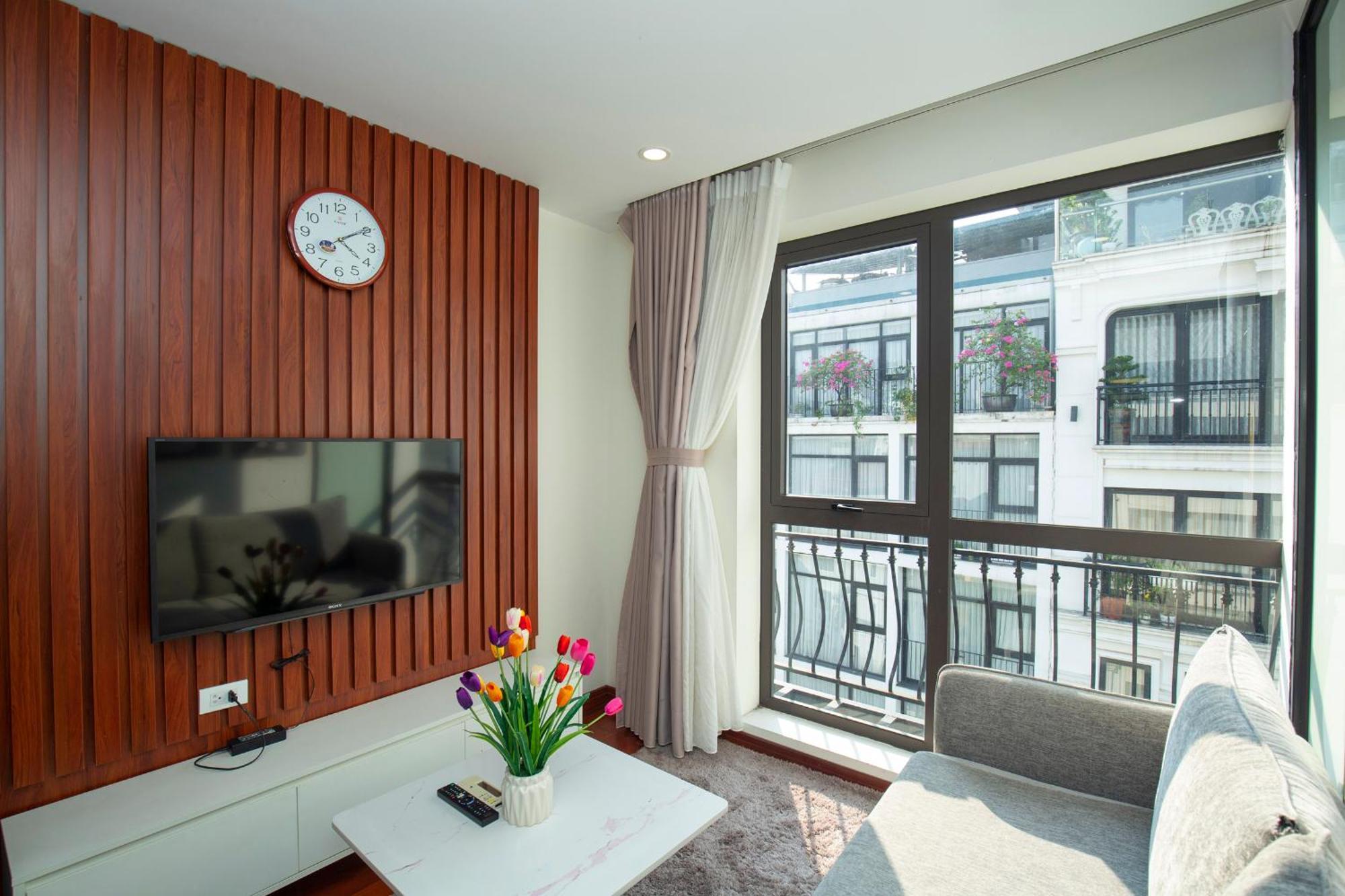 Apartment Sumitomo 10 Apartment- No 66 Lane 12 Dao Tan Street Hanoi